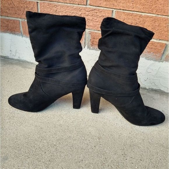 Express Women's Faux Suede Fringe Heel Booties Size 9 - Picture 5 of 12